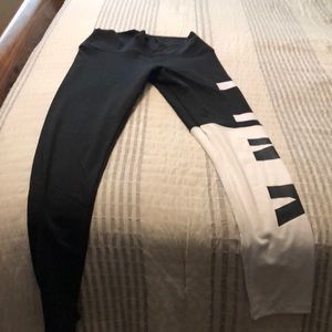 Victorias Secret PINK leggings